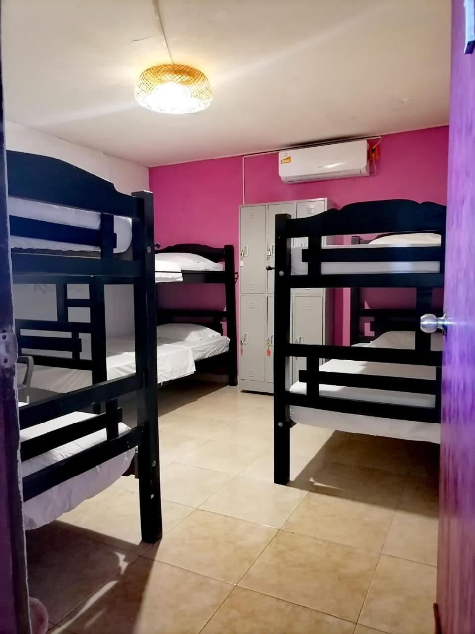 Guest house Shalom Adonai Cartagena